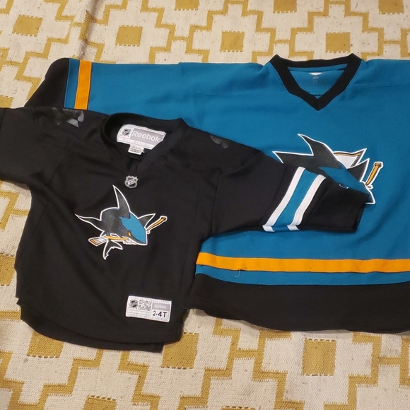 Two T-SHIRTS - Picture 1 of 2